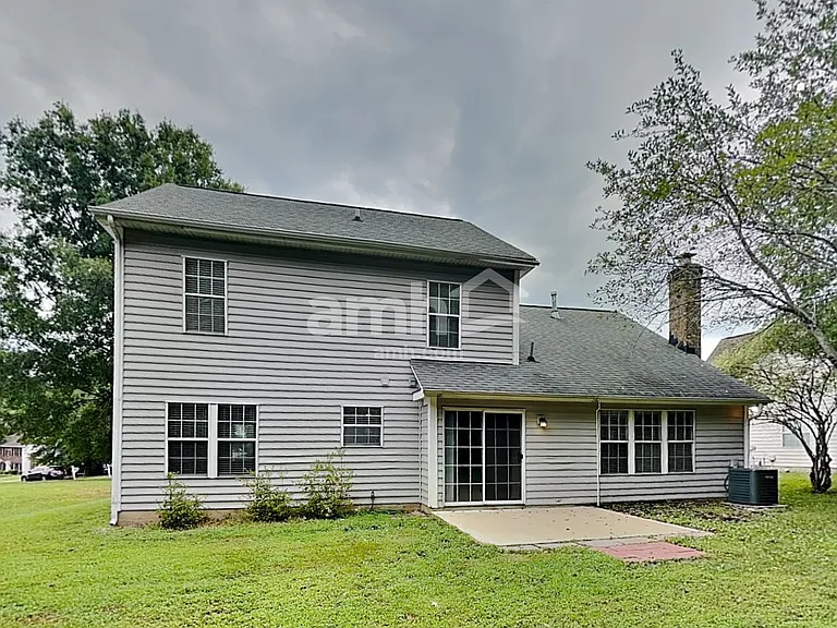 12719 Diamond Dr — Photo 21