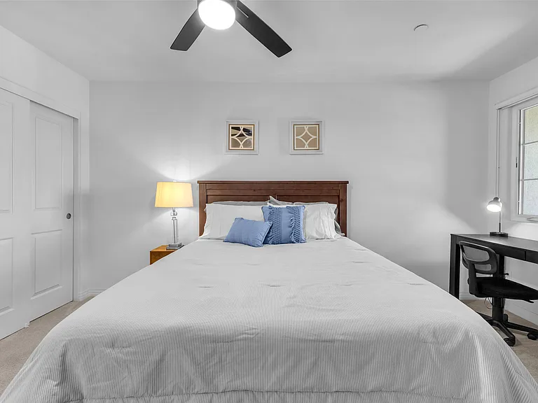 Rosewood Ln — Photo 17