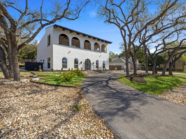 18702 Lakeland Dr, Lago Vista, TX 78645