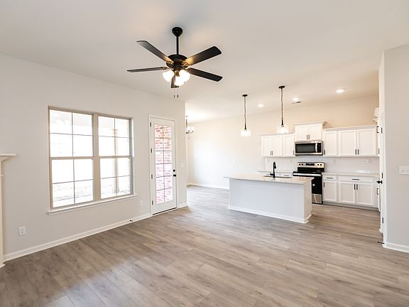 Greatroom into kitchen