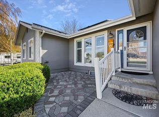742 Carriage Ln, Twin Falls, ID 83301