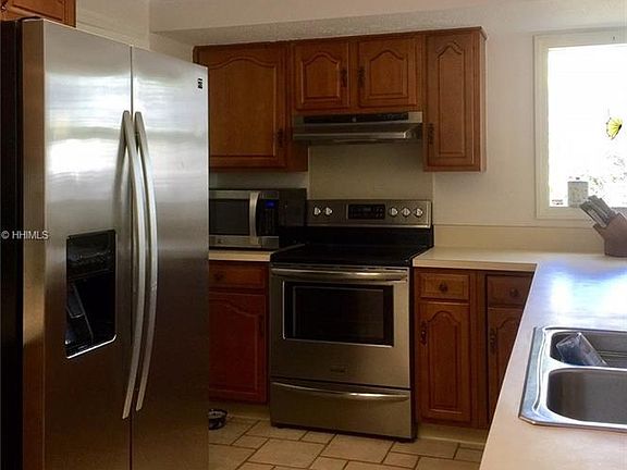 4th image of 40 Cat Brier Ln