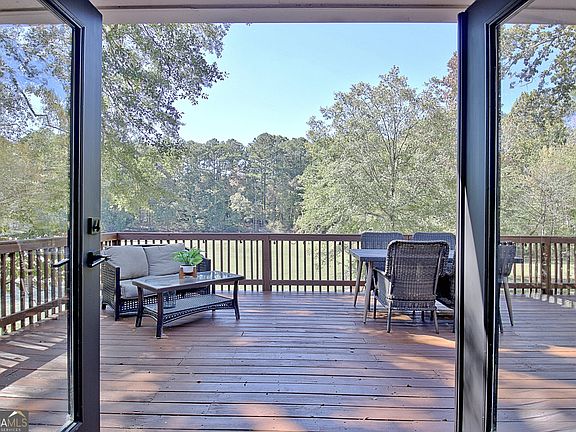 3rd image of 145 Holly Hill Rd