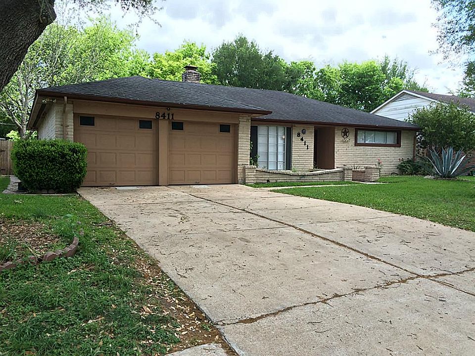 1st image of 8411 Amblewood Dr