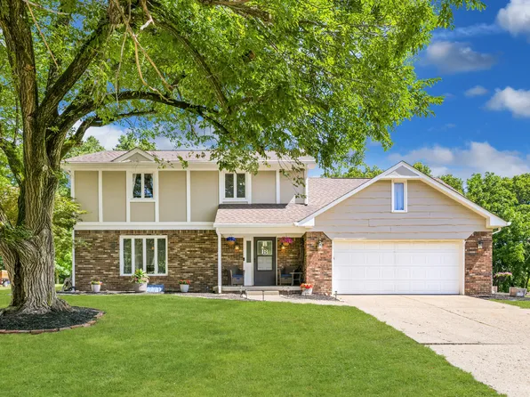 1720 Ridge Hill Ln, Indianapolis, IN 46217