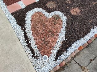 86 Henry St, Quincy, MA 02171