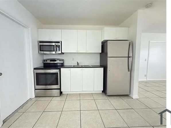 1172 W 34th St APT 1