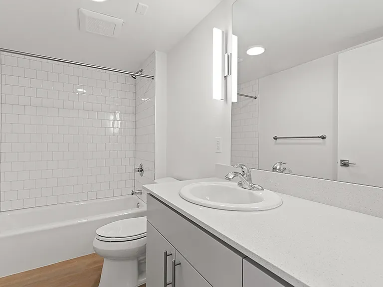 University Hill Apartments — Photo 16
