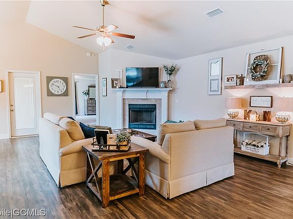 4th image of 8922 Dawes Oak Dr