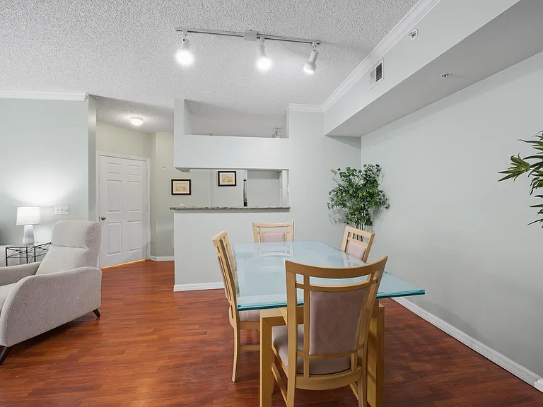 3221 Tuscany Way #3221 — Photo 9