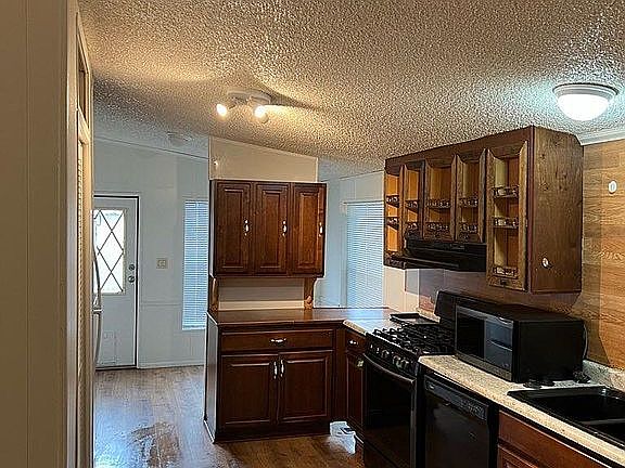 Kitchen view 4