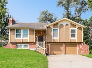 700 Zay Dr, Excelsior Springs, MO 64024