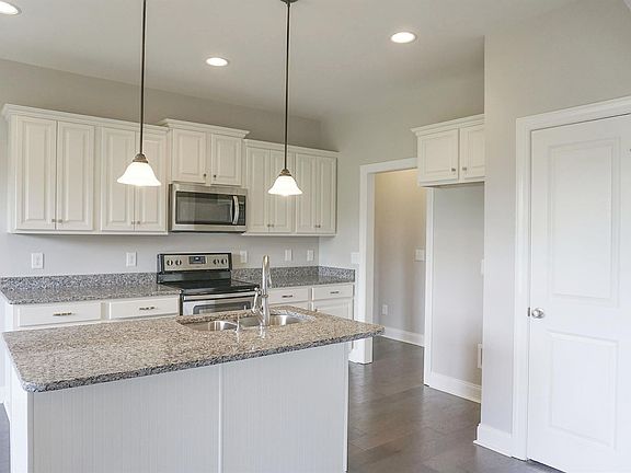 5th image of 1028 Appaloosa Way Lot 4
