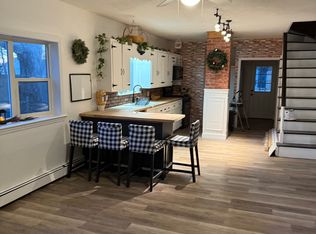 977 Rockdale Ave, New Bedford, MA 02740