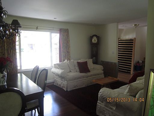 3rd image of 6170 Valley Glen Dr