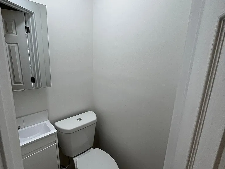 38 Hemenway St #U2 — Photo 10