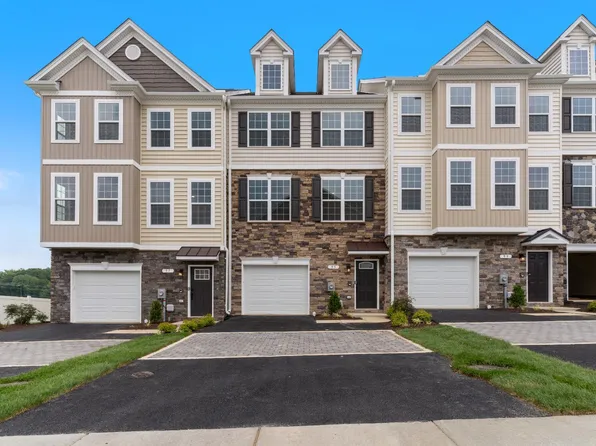 95 Potomac Ct, Prince Frederick, MD
