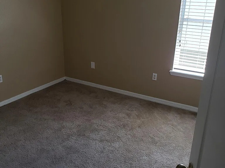 4011 Pemberly Pines Cir — Photo 15
