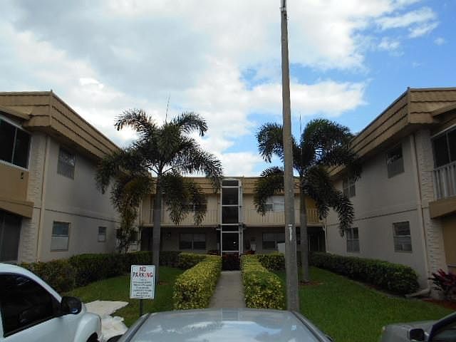 1st image of 711 Monaco O #O