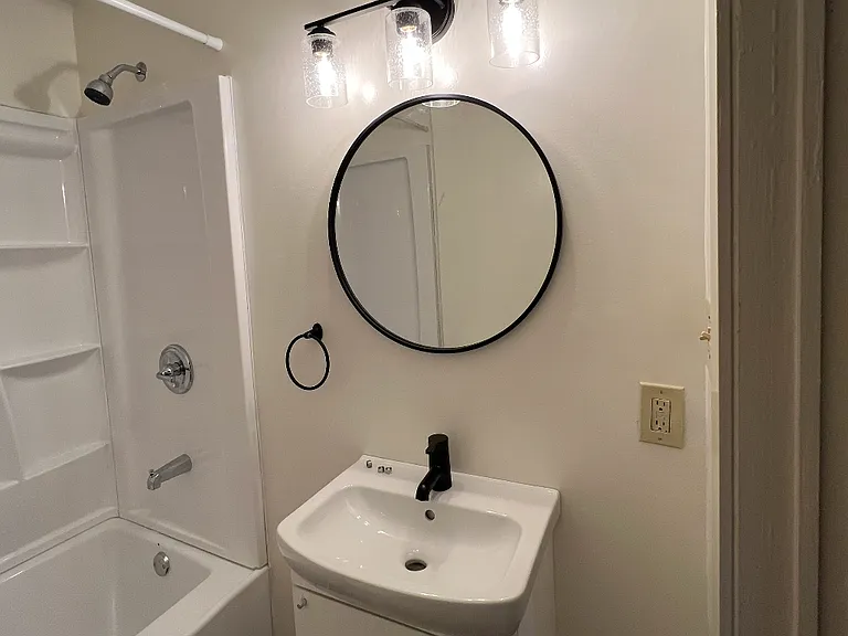 2801 Carson Ave — Photo 9