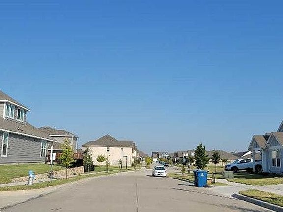 5th image of 8526 Royal Star Rd