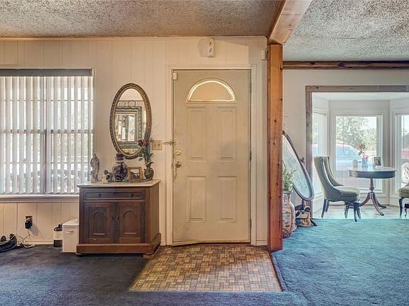 4th image of 24359 Sewell Ave