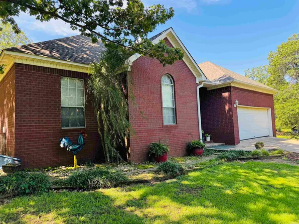 29 Amber Oaks Dr, Jacksonville, AR 72076