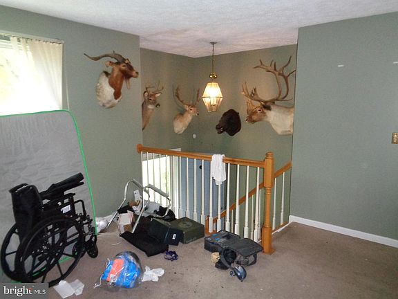 4th image of 7111 Saint Lauren Ct
