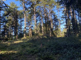 Mound Way, Gold Beach, OR 97444