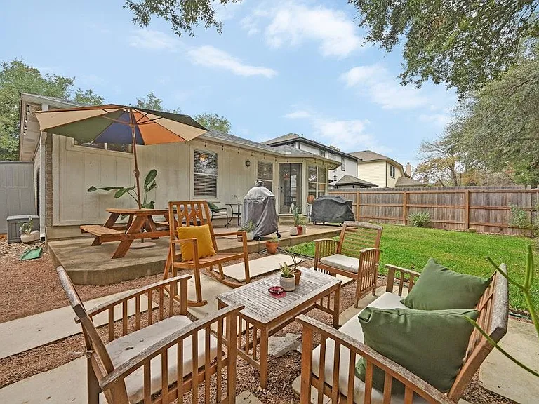 9417 Notches Dr — Photo 25