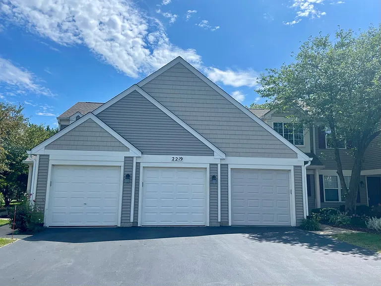 2219 Waterleaf Ct #104 — Photo 3