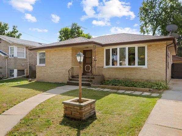 2204 W 14th St, Broadview, IL 60155