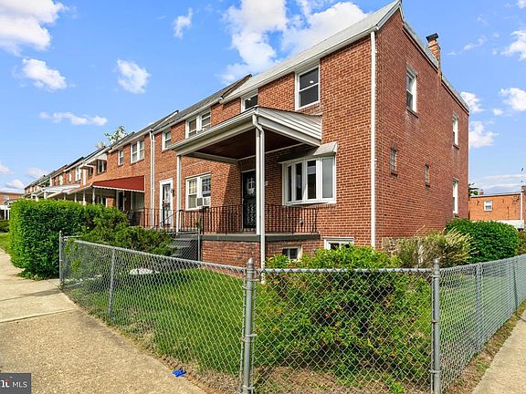 4th image of 1501 N Ellwood Ave