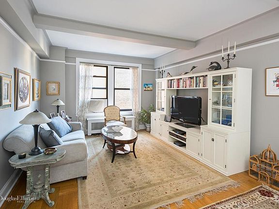 3rd image of 179 E 79th St APT 12-D