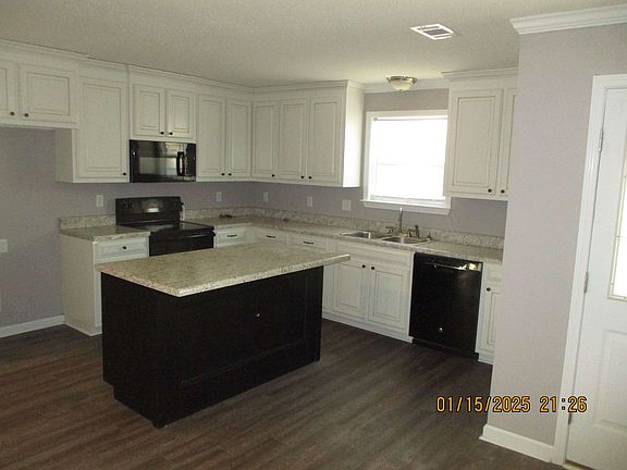2nd image of 100 Alder Dr