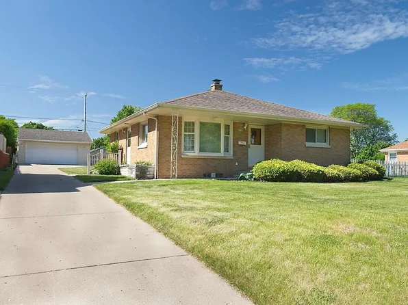 5705 West Cleveland AVENUE, Milwaukee, WI 53219