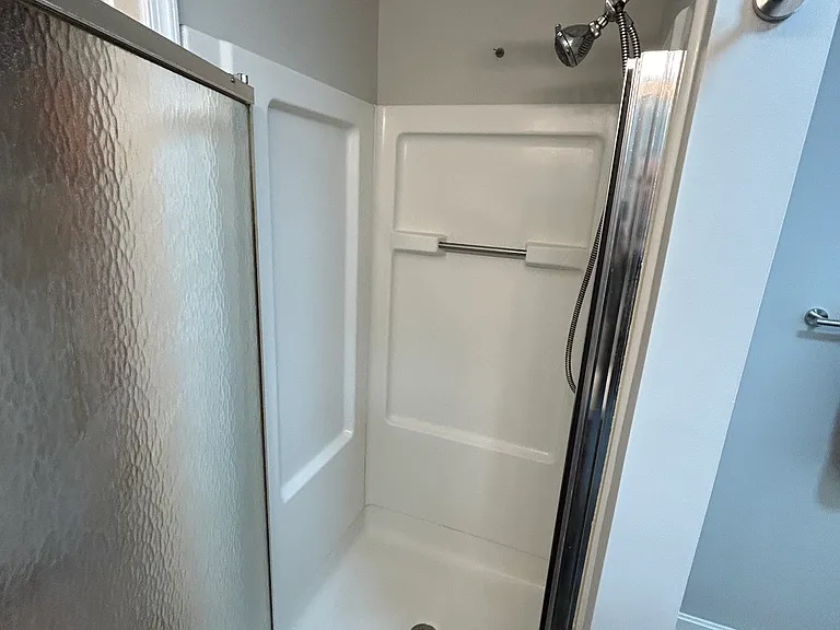 506 E Center St — Photo 14