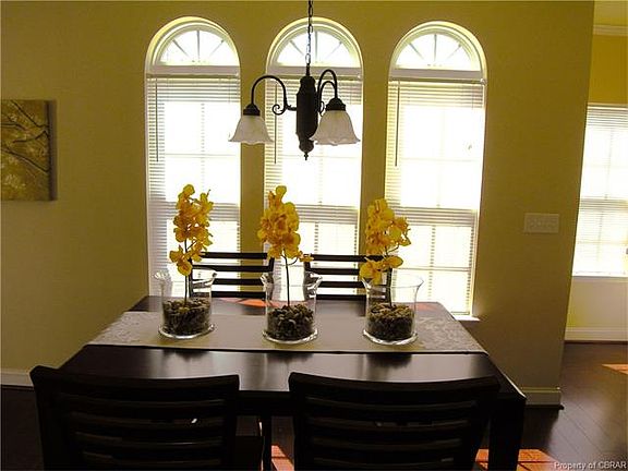 5th image of 7581 Villa Ct #7581