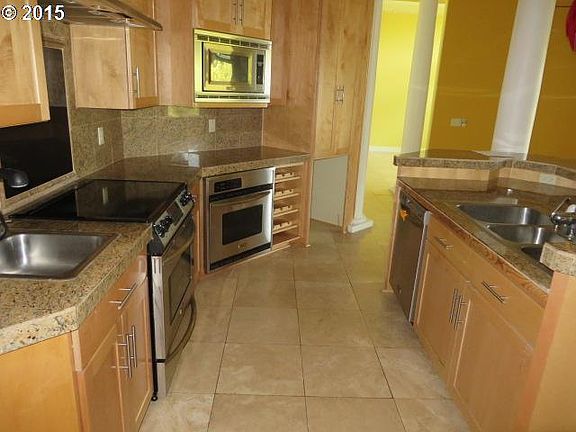 5th image of 14606 NE 159th St