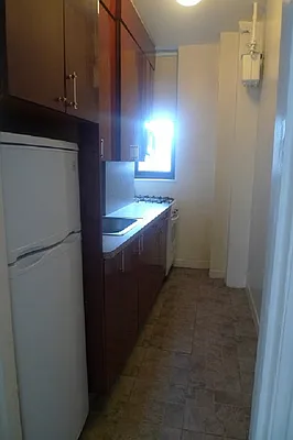 Rented by Raz Realty | media 17