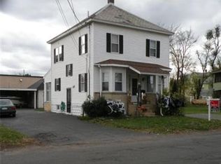 33 Windsor St, West Springfield, MA 01089