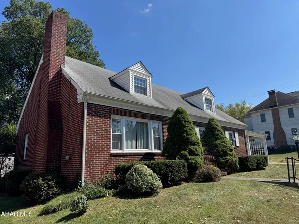 219 S Bedford St, Bedford, PA 15522