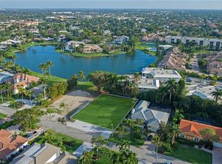 514 Turtle Hatch Rd, Naples, FL 34103