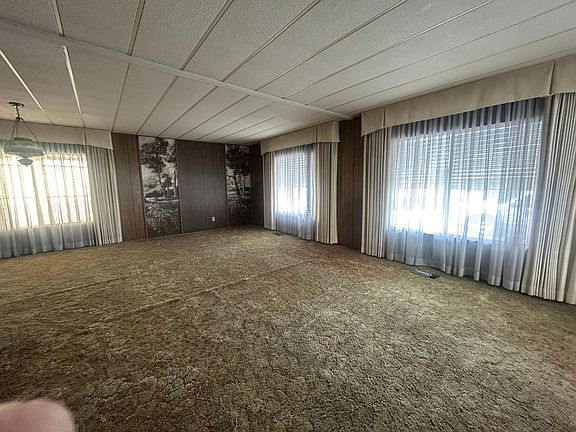 2nd image of 518 Lee St