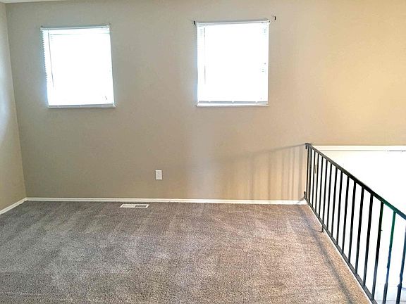 4th image of 2210 Montagne Dr