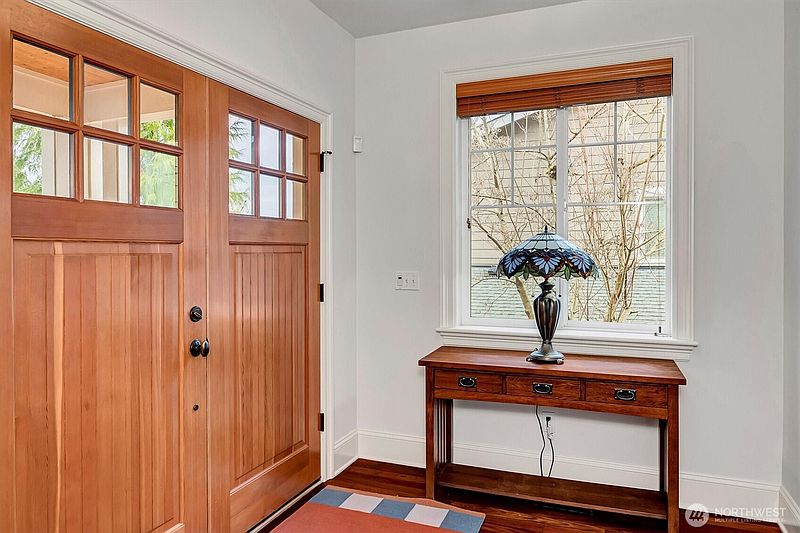 5th image of 1628 154th Avenue SE
