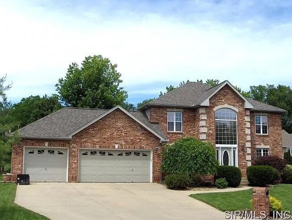 13 Cherry Hills Dr photo 1