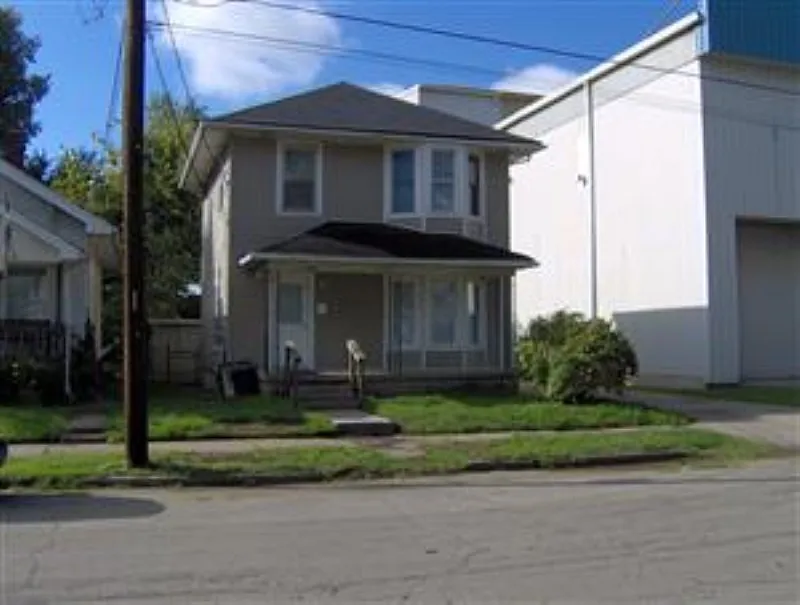 1706 Jefferson Ave photo 1