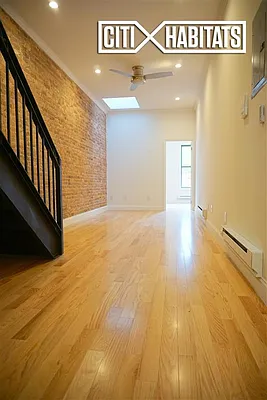 Rented by Citi Habitats | media 25