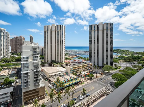 410 Atkinson Dr #1824, Honolulu, HI 96814